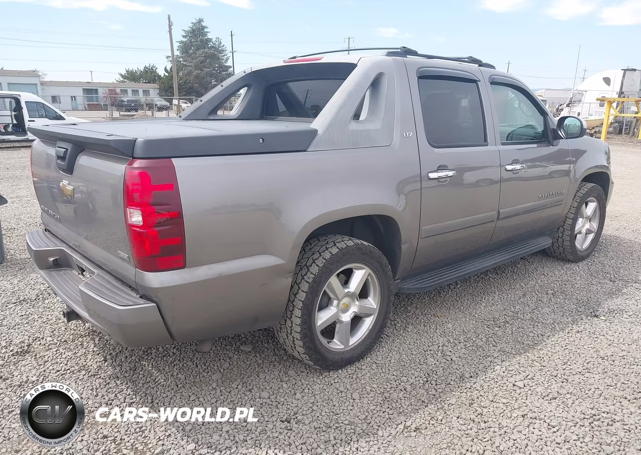 2008 Chevrolet Avalanche 1500 Ltz VIN:3GNFK12358G290686 - 4