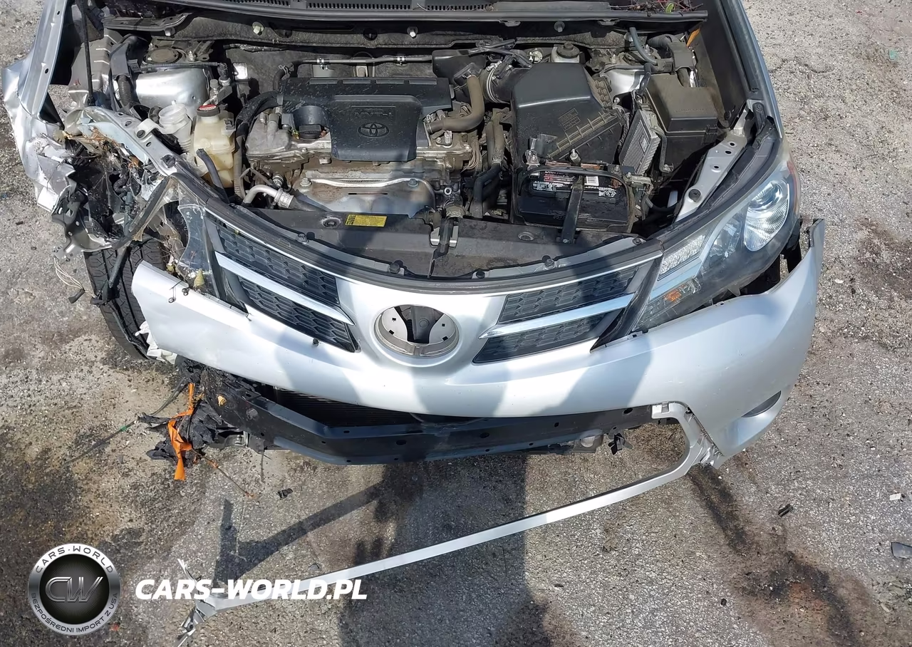2015 Toyota Rav4 Le VIN:JTMZFREV7FJ030677 - 10