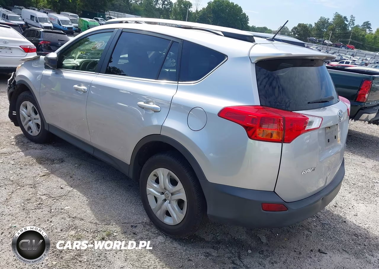 2015 Toyota Rav4 Le VIN:JTMZFREV7FJ030677 - 3