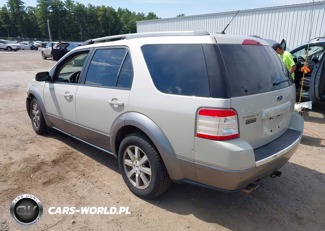 2008 Ford Taurus X Sel VIN:1FMDK05W38GA19648 - 3