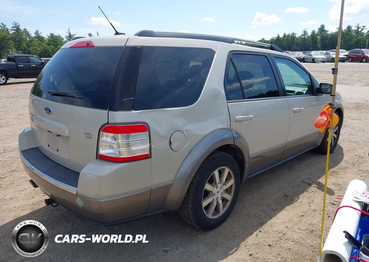 2008 Ford Taurus X Sel VIN:1FMDK05W38GA19648 - 4