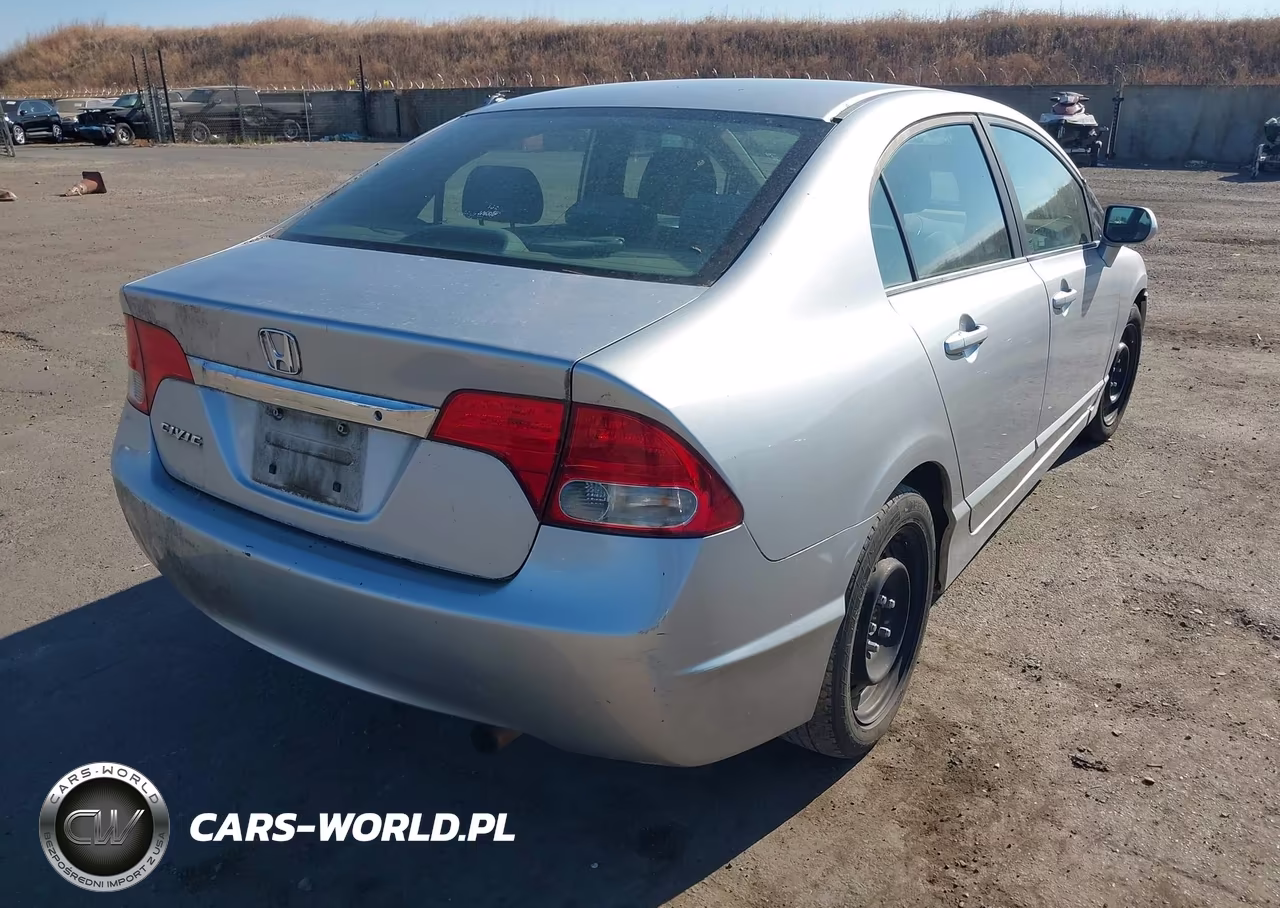 2010 Honda Civic Lx VIN:19XFA1F57AE068594 - 4
