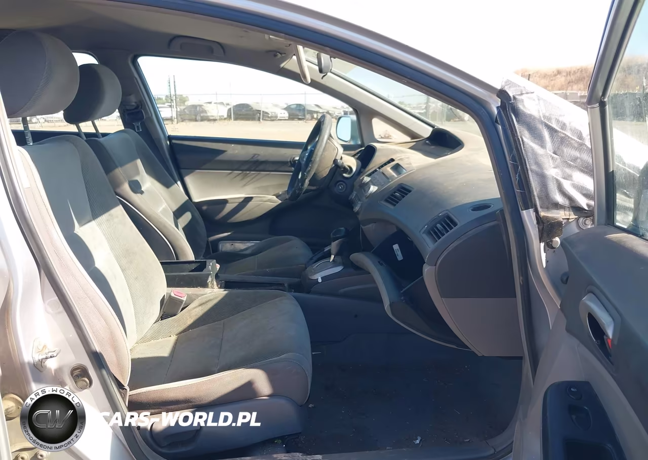 2010 Honda Civic Lx VIN:19XFA1F57AE068594 - 5