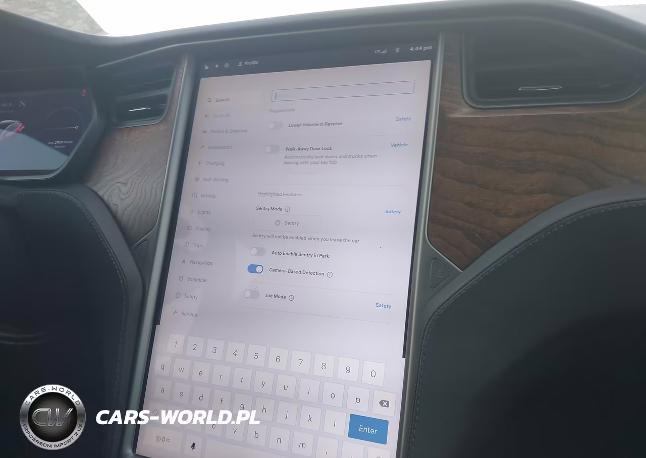 2021 Tesla Model X Long Range Dual Motor All-Wheel Drive-Long Range Plus Dual Motor All-Wheel Drive VIN:5YJXCDE20MF323804 - 18