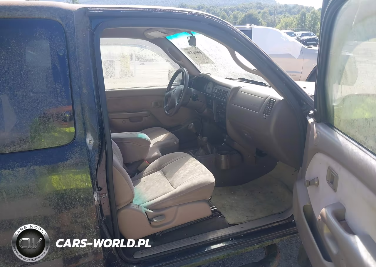 2003 Toyota Tacoma VIN:5TEWM72N33Z148177 - 5