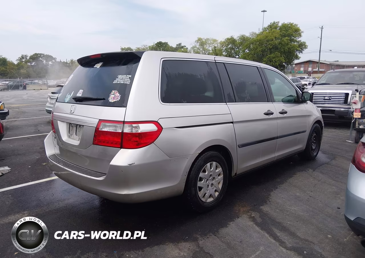 2007 Honda Odyssey Lx VIN:5FNRL38207B126487 - 4