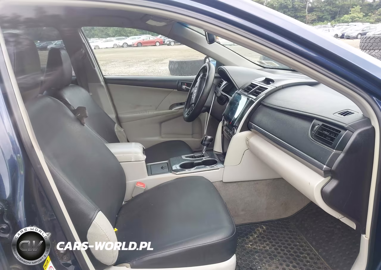 2014 Toyota Camry Hybrid Xle VIN:4T1BD1FK9EU117549 - 5