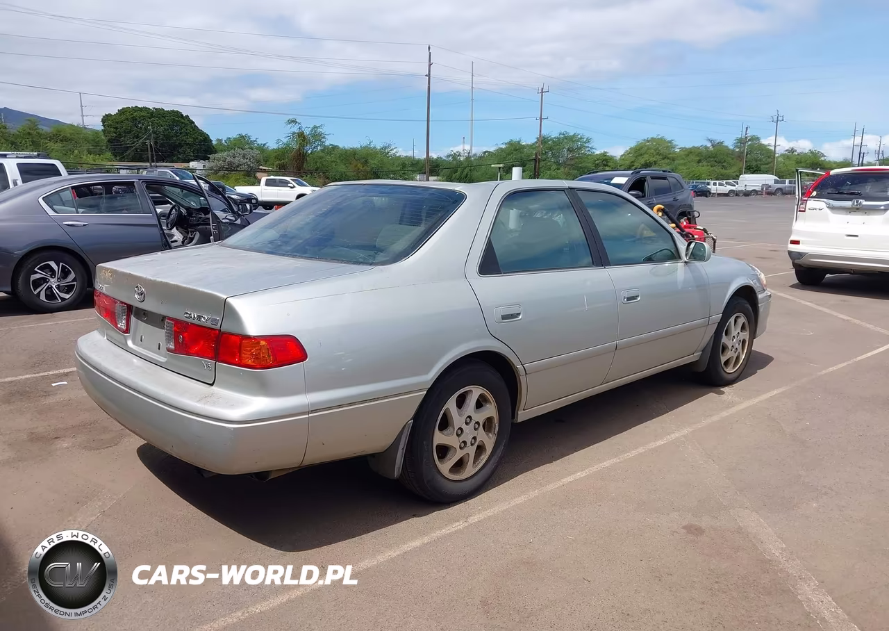 2000 Toyota Camry VIN:JT2BF22K2Y0271938 - 4