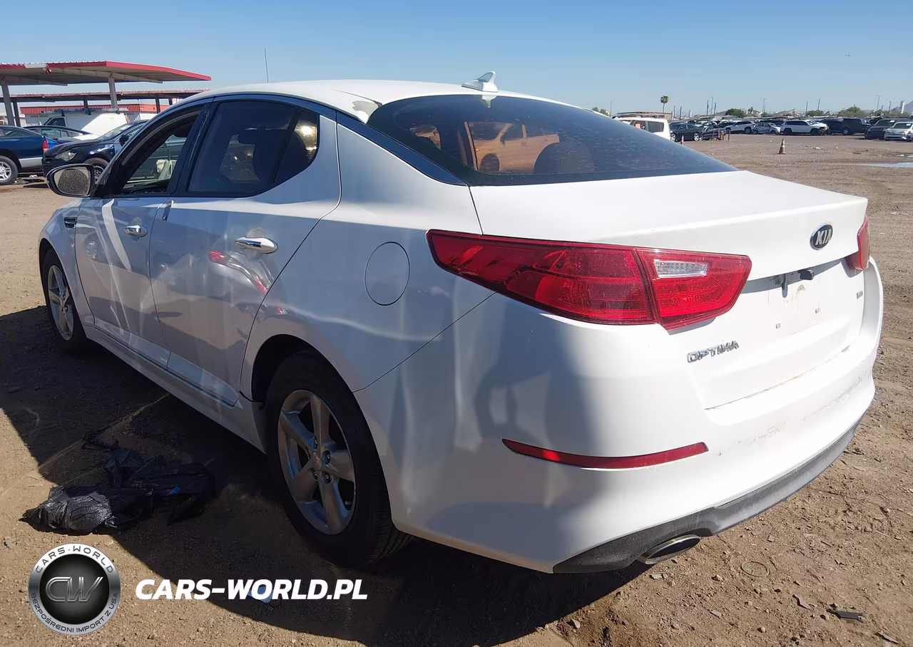 2015 Kia Optima Lx VIN:5XXGM4A77FG437099 - 3
