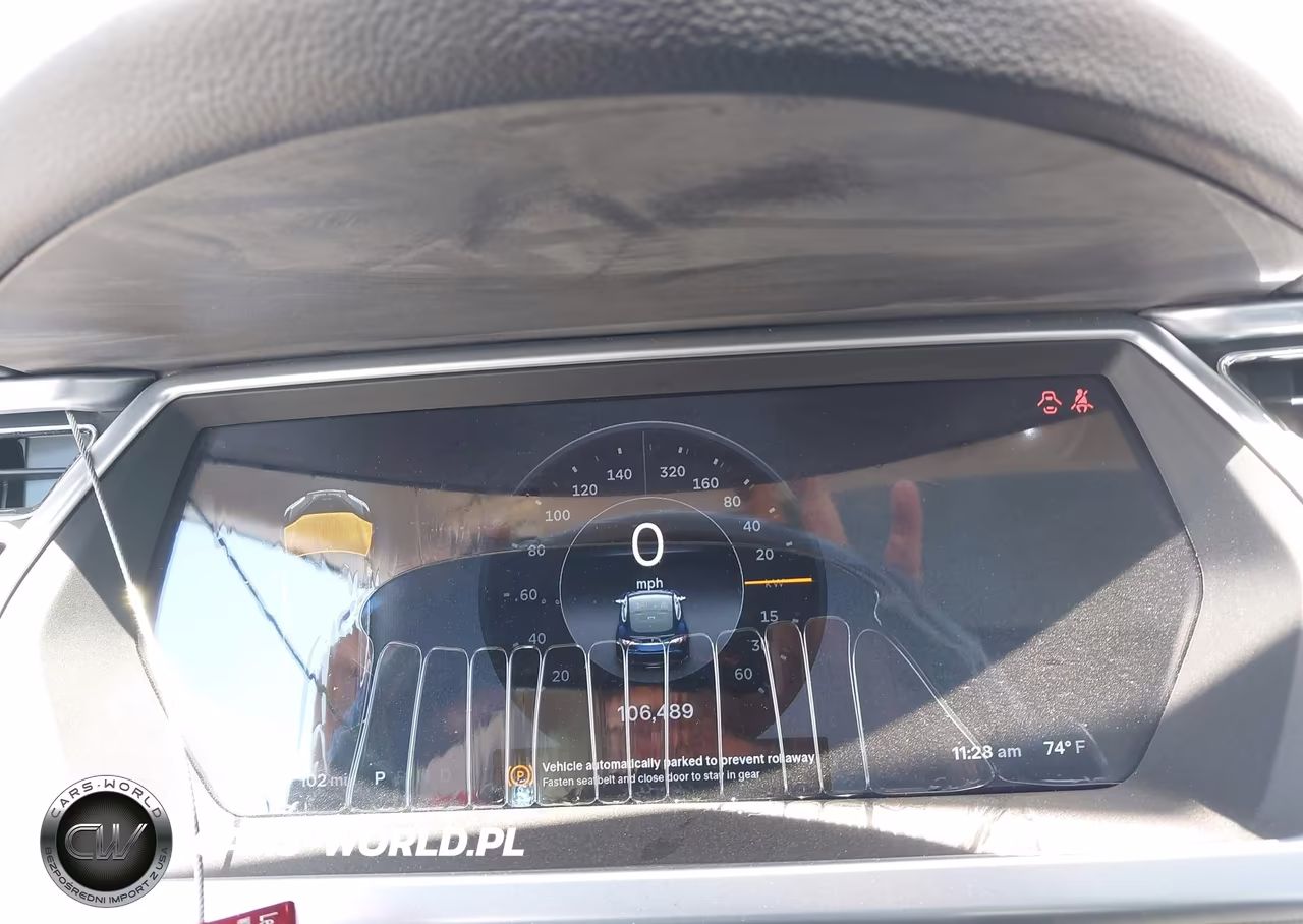 2013 Tesla Model S Performance VIN:5YJSA1DP8DFP06935 - 7