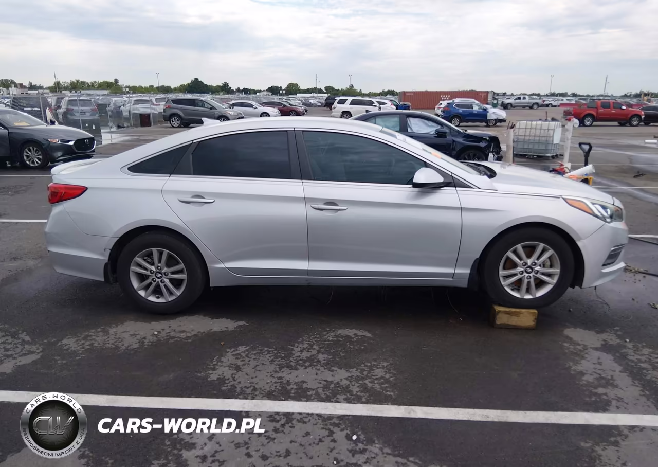 2015 Hyundai Sonata Se VIN:5NPE24AF3FH243727 - 13