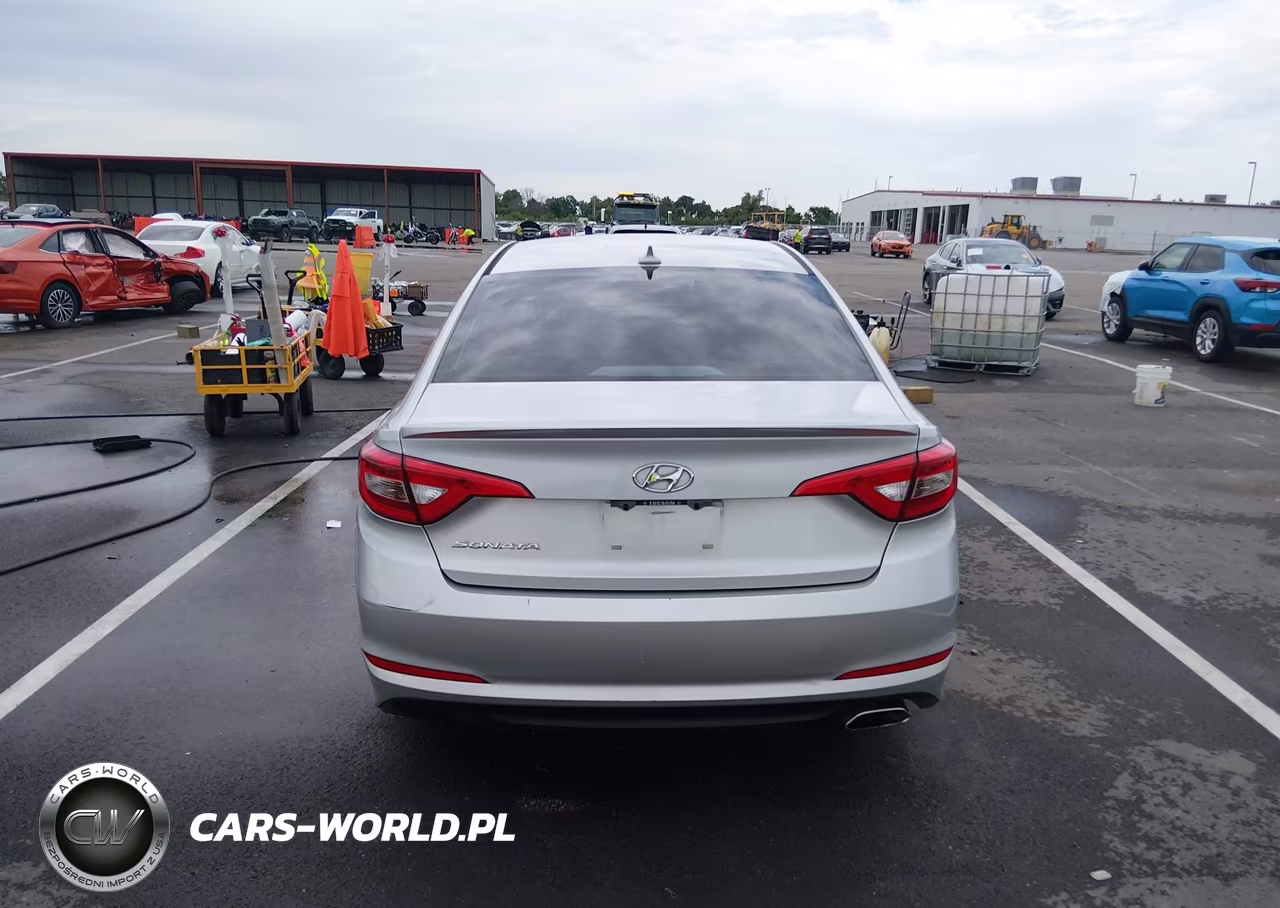 2015 Hyundai Sonata Se VIN:5NPE24AF3FH243727 - 16