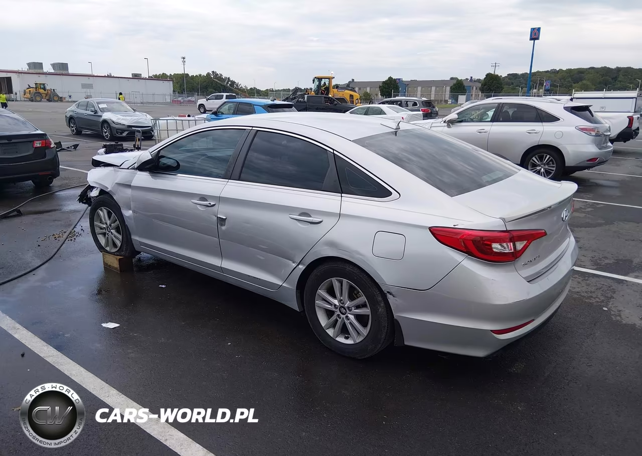 2015 Hyundai Sonata Se VIN:5NPE24AF3FH243727 - 3