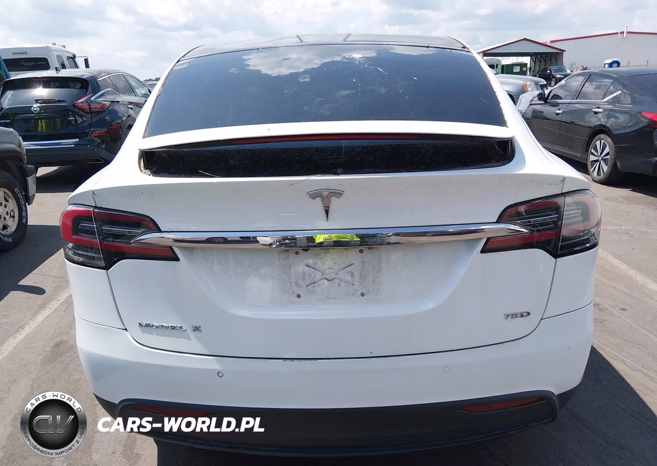 2016 Tesla Model X VIN:5YJXCDE20GF026486 - 16