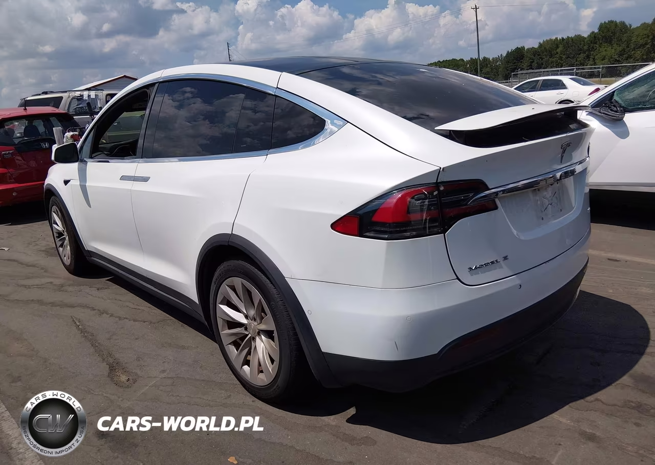 2016 Tesla Model X VIN:5YJXCDE20GF026486 - 3