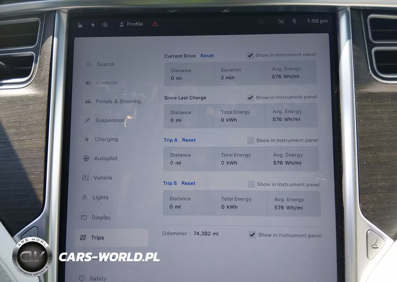 2016 Tesla Model X VIN:5YJXCDE20GF026486 - 7