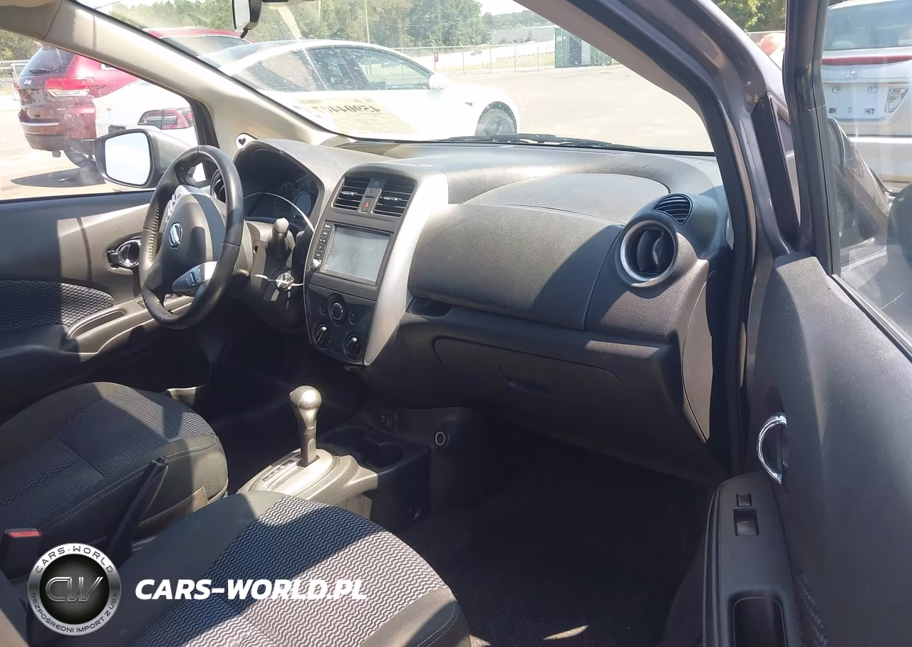 2019 Nissan Versa Note Sv VIN:3N1CE2CP4KL360576 - 5
