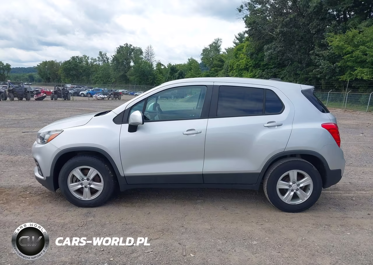 2019 Chevrolet Trax Ls VIN:3GNCJKSB6KL381676 - 14