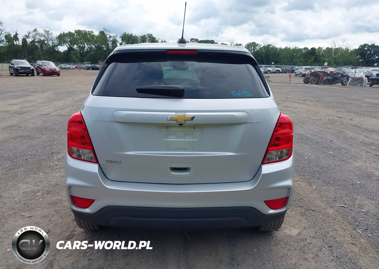 2019 Chevrolet Trax Ls VIN:3GNCJKSB6KL381676 - 16