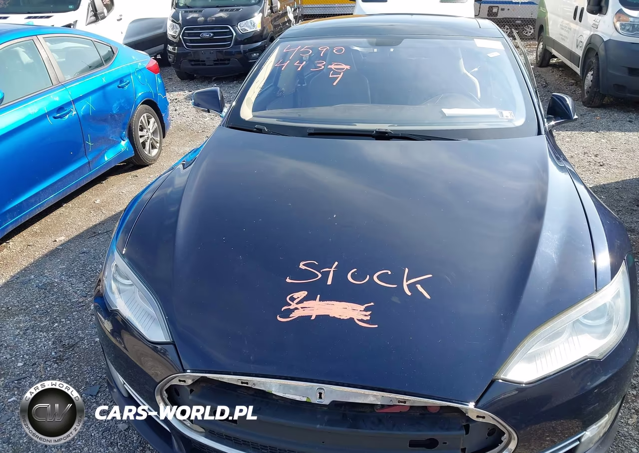 2014 Tesla Model S P85 VIN:5YJSA1H18EFP33320 - 10