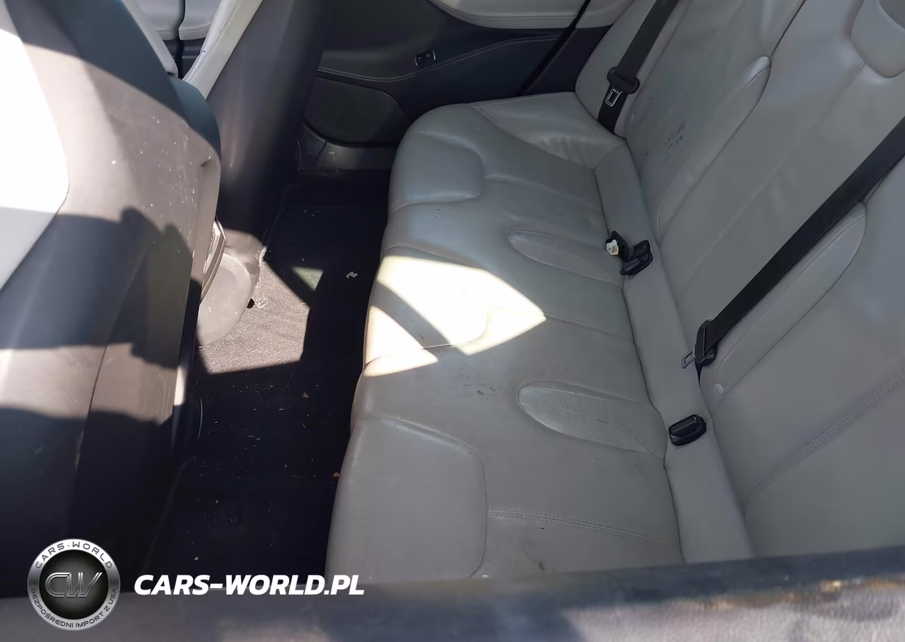 2014 Tesla Model S P85 VIN:5YJSA1H18EFP33320 - 8