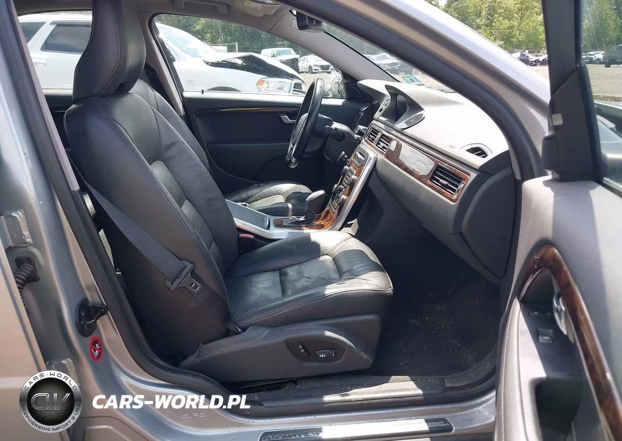 2013 Volvo S80 3.2L Premier Plus VIN:YV1940AS6D1165735 - 5