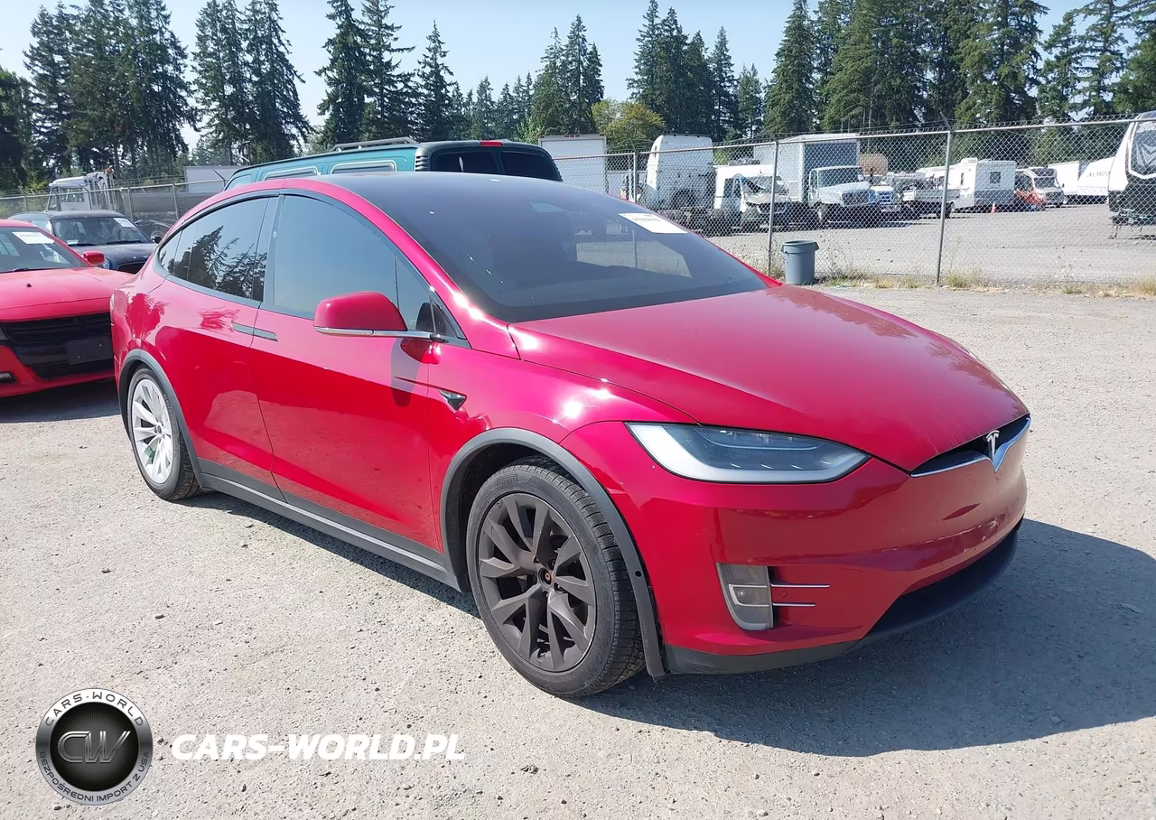 2018 Tesla Model X – zdjęcie 1 z 18