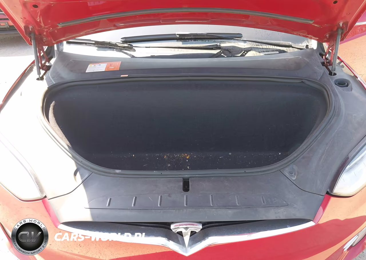 2018 Tesla Model X VIN:5YJXCAE21JF104697 - 10