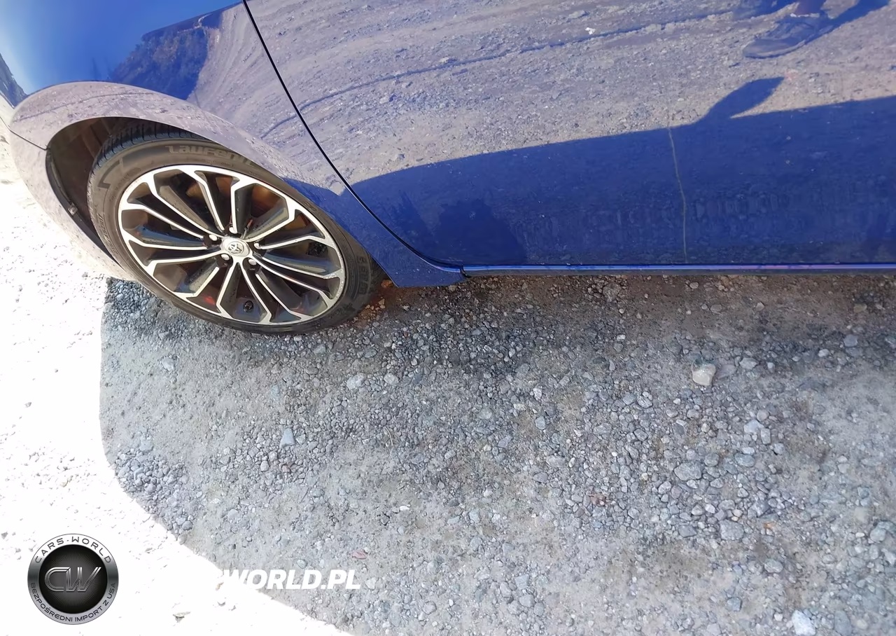 2016 Toyota Corolla S Plus VIN:2T1BURHE2GC579400 - 17