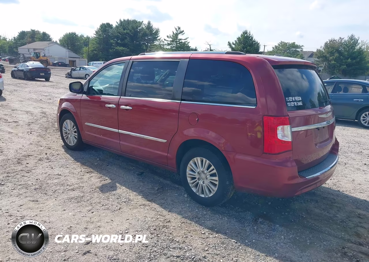 2014 Chrysler Town & Country Limited VIN:2C4RC1GG3ER168543 - 3