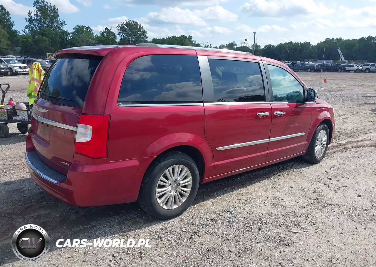 2014 Chrysler Town & Country Limited VIN:2C4RC1GG3ER168543 - 4