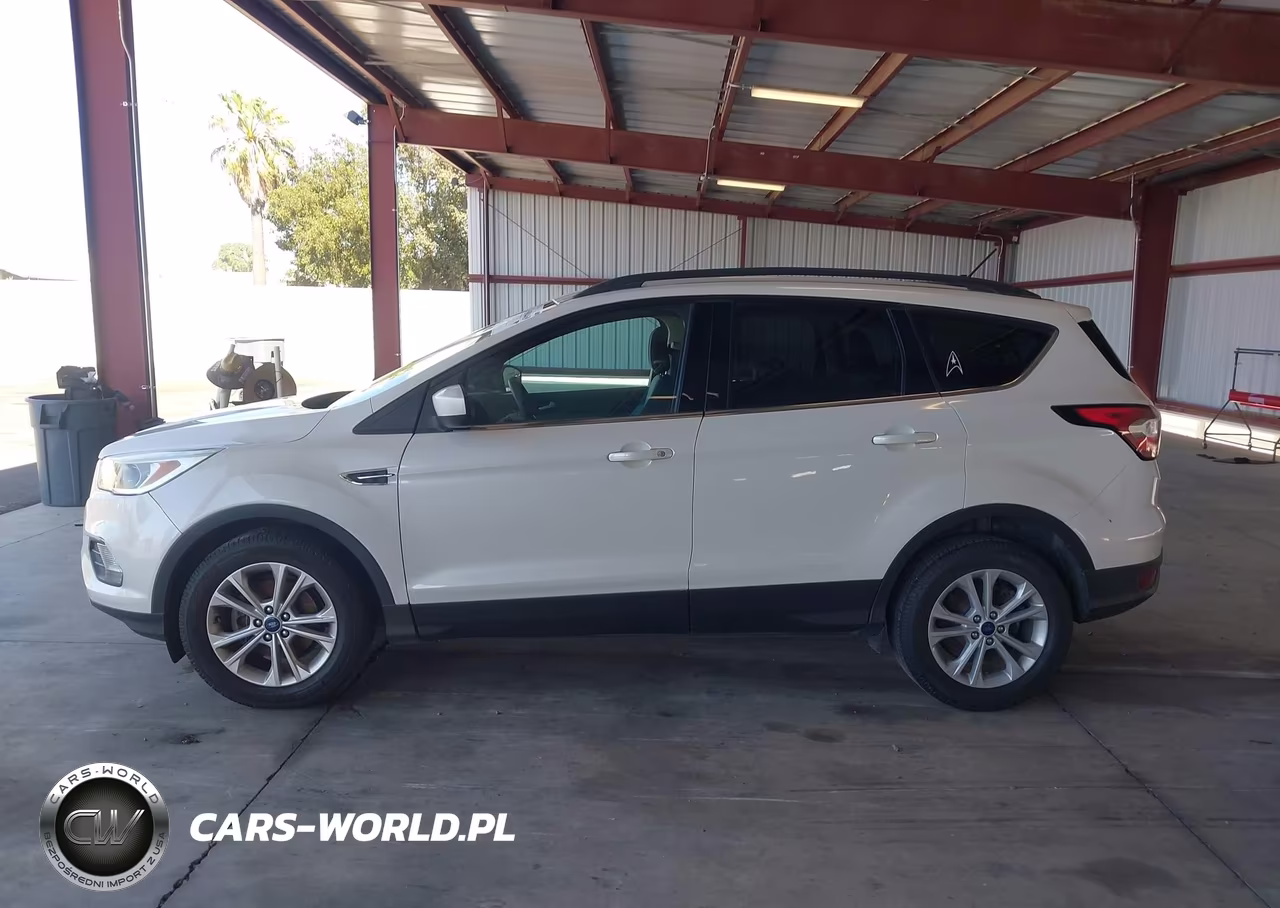 2018 Ford Escape Se VIN:1FMCU0GD4JUA92214 - 15