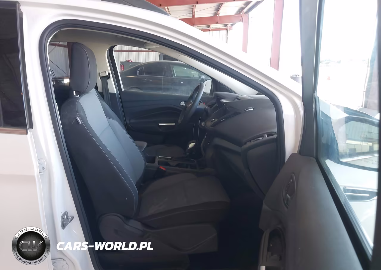 2018 Ford Escape Se VIN:1FMCU0GD4JUA92214 - 5