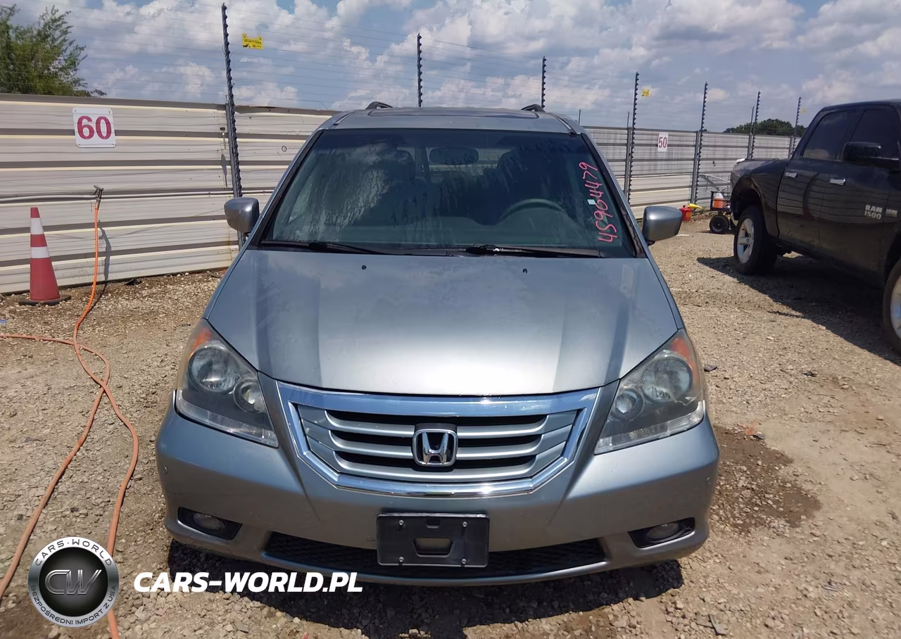 2010 Honda Odyssey Touring VIN:5FNRL3H96AB061763 - 12