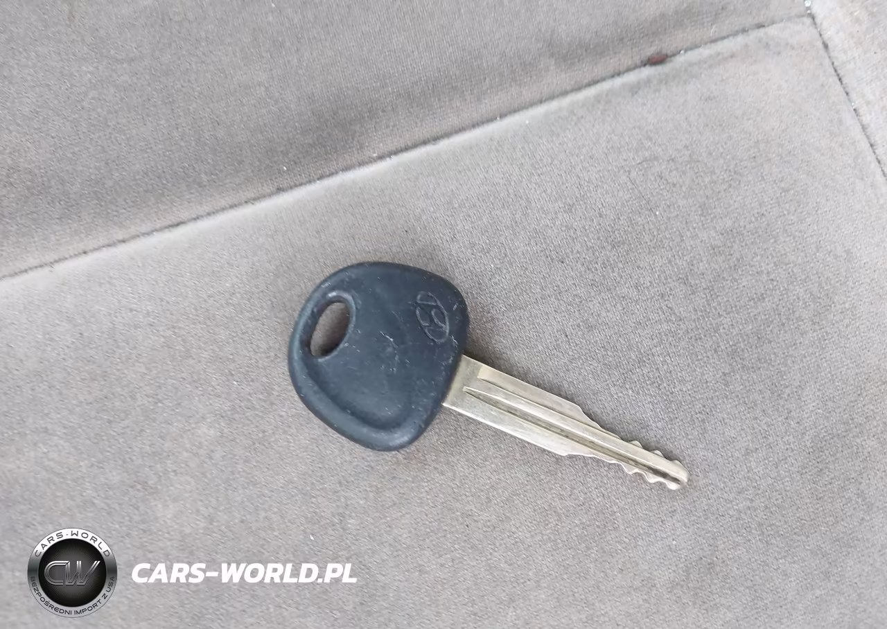 2003 Hyundai Elantra Gls-Gt VIN:KMHDN45D13U663334 - 11