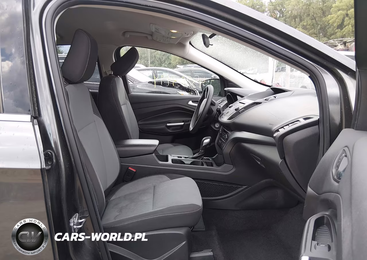 2018 Ford Escape Se VIN:1FMCU9GD1JUA91445 - 5