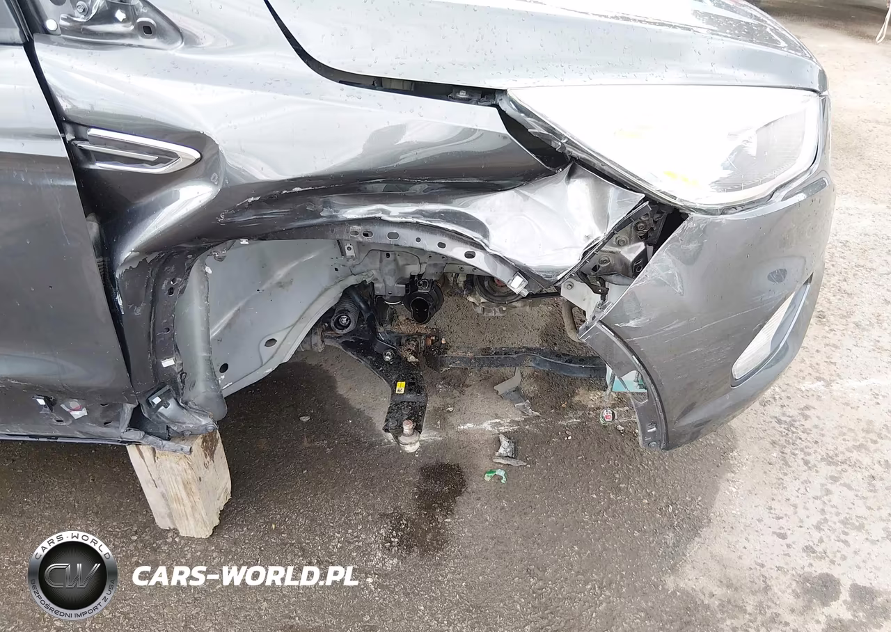 2018 Ford Escape Se VIN:1FMCU9GD1JUA91445 - 6