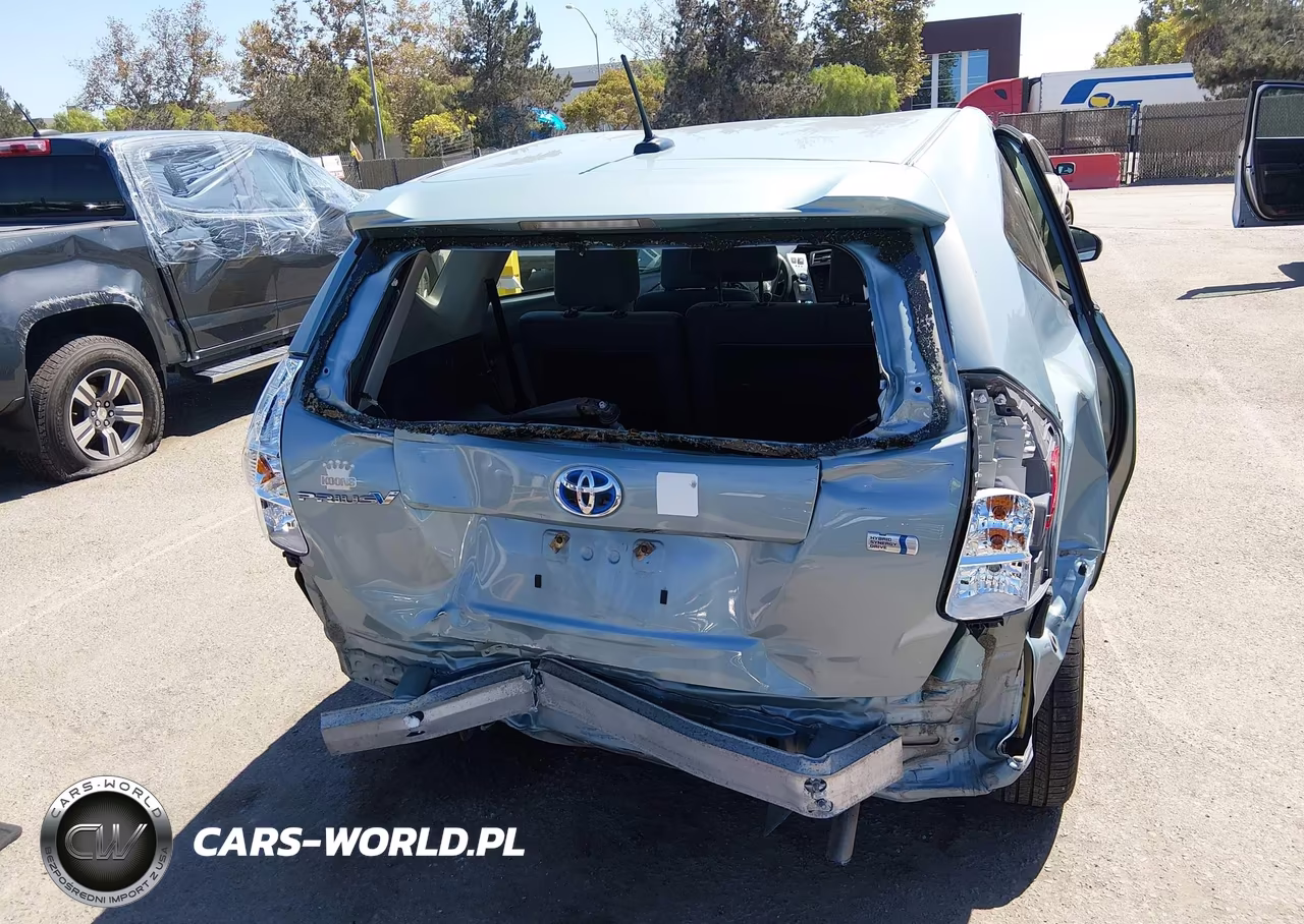 2014 Toyota Prius V Three VIN:JTDZN3EU5EJ015083 - 6