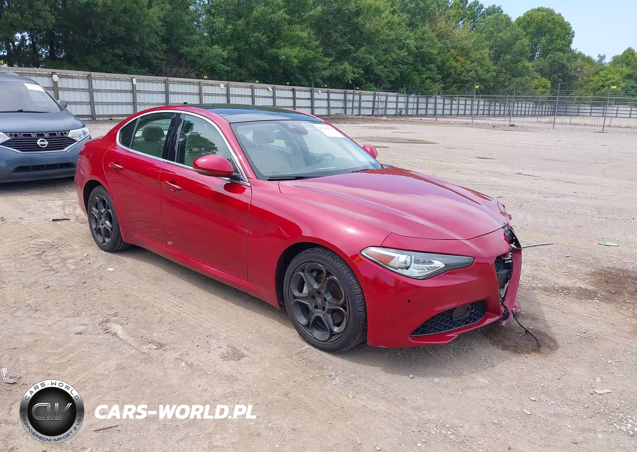 2018 Alfa Romeo Giulia Ti Lusso Awd – zdjęcie 1 z 17