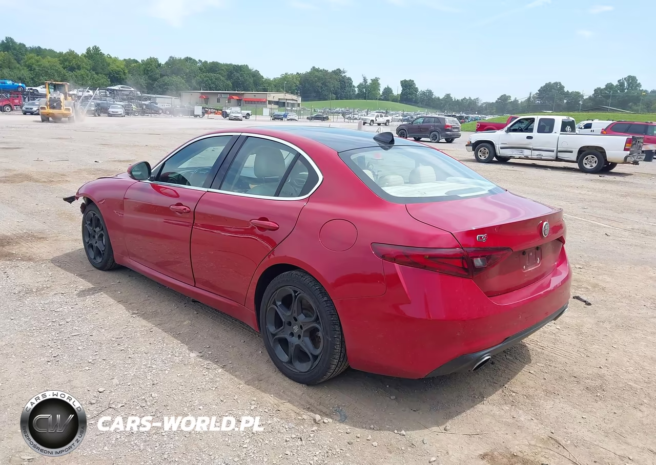 2018 Alfa Romeo Giulia Ti Lusso Awd VIN:ZARFAEEN9J7579951 - 3