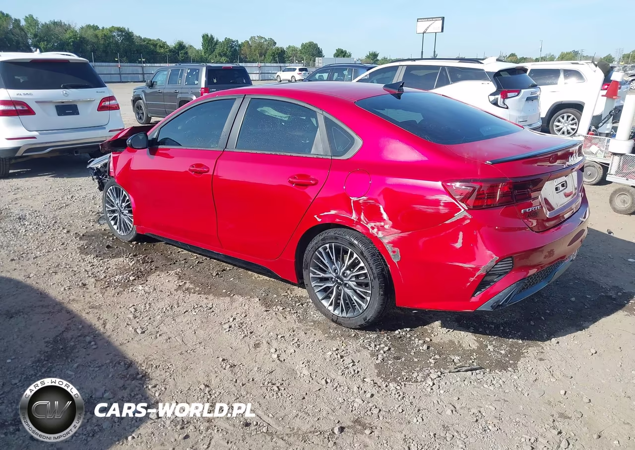 2024 Kia Forte Gt-Line VIN:3KPF54AD3RE802857 - 3