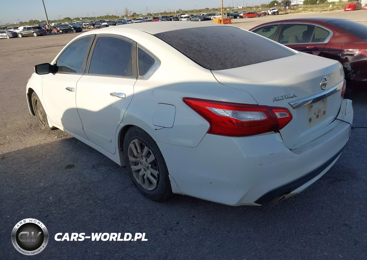 2017 Nissan Altima 2.5 S VIN:1N4AL3AP2HC140382 - 3