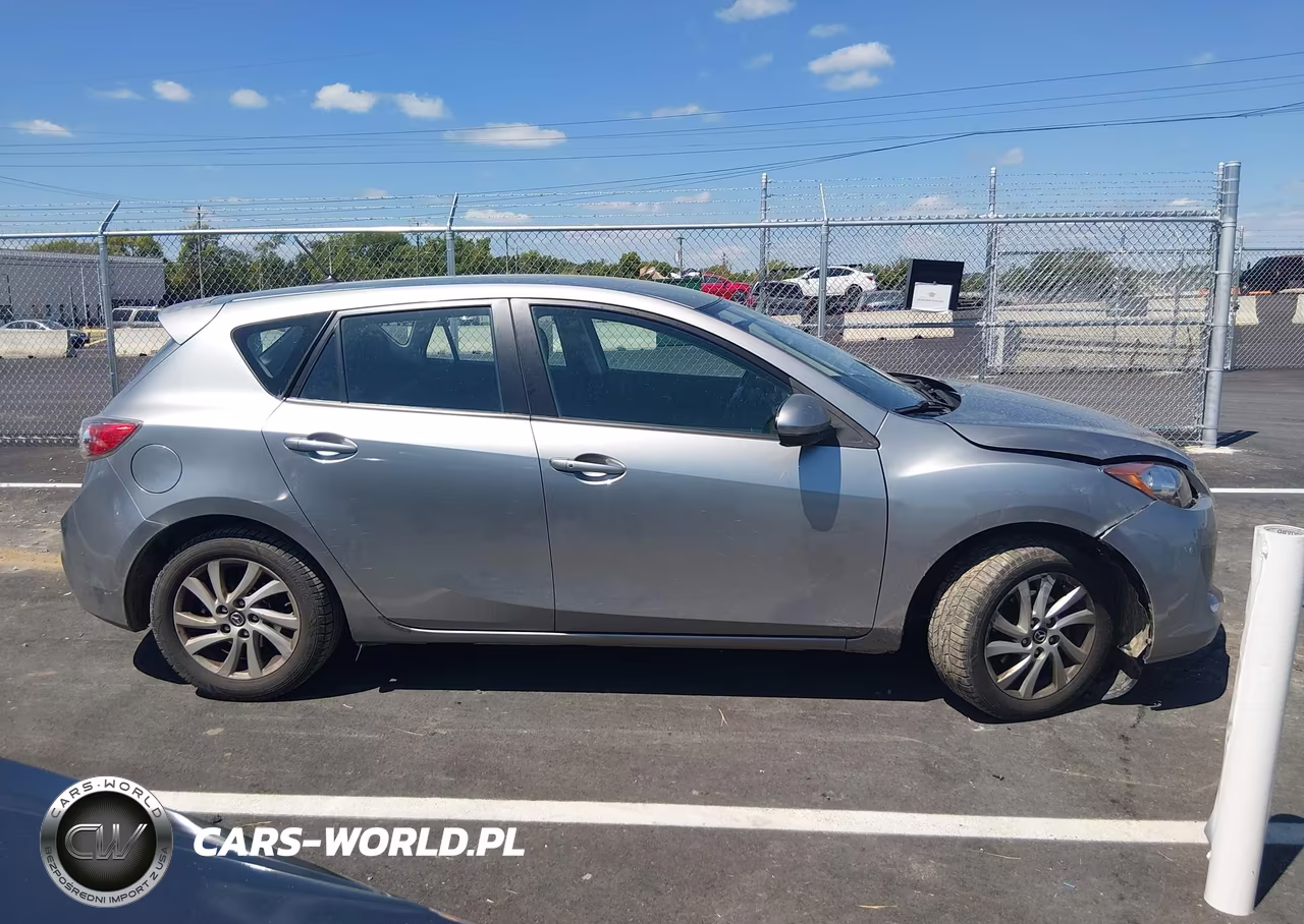 2013 Mazda Mazda3 I Touring VIN:JM1BL1L78D1715221 - 13