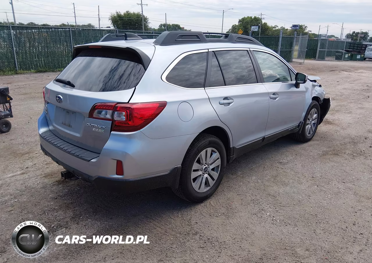 2017 Subaru Outback 2.5I Premium VIN:4S4BSACC3H3268335 - 4