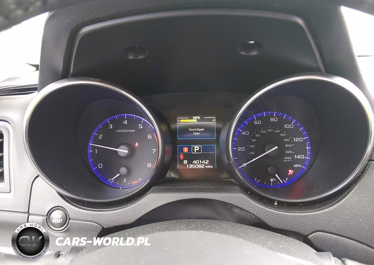 2017 Subaru Outback 2.5I Premium VIN:4S4BSACC3H3268335 - 7
