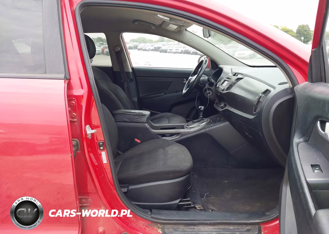 2011 Kia Sportage Lx VIN:KNDPBCA21B7099609 - 5