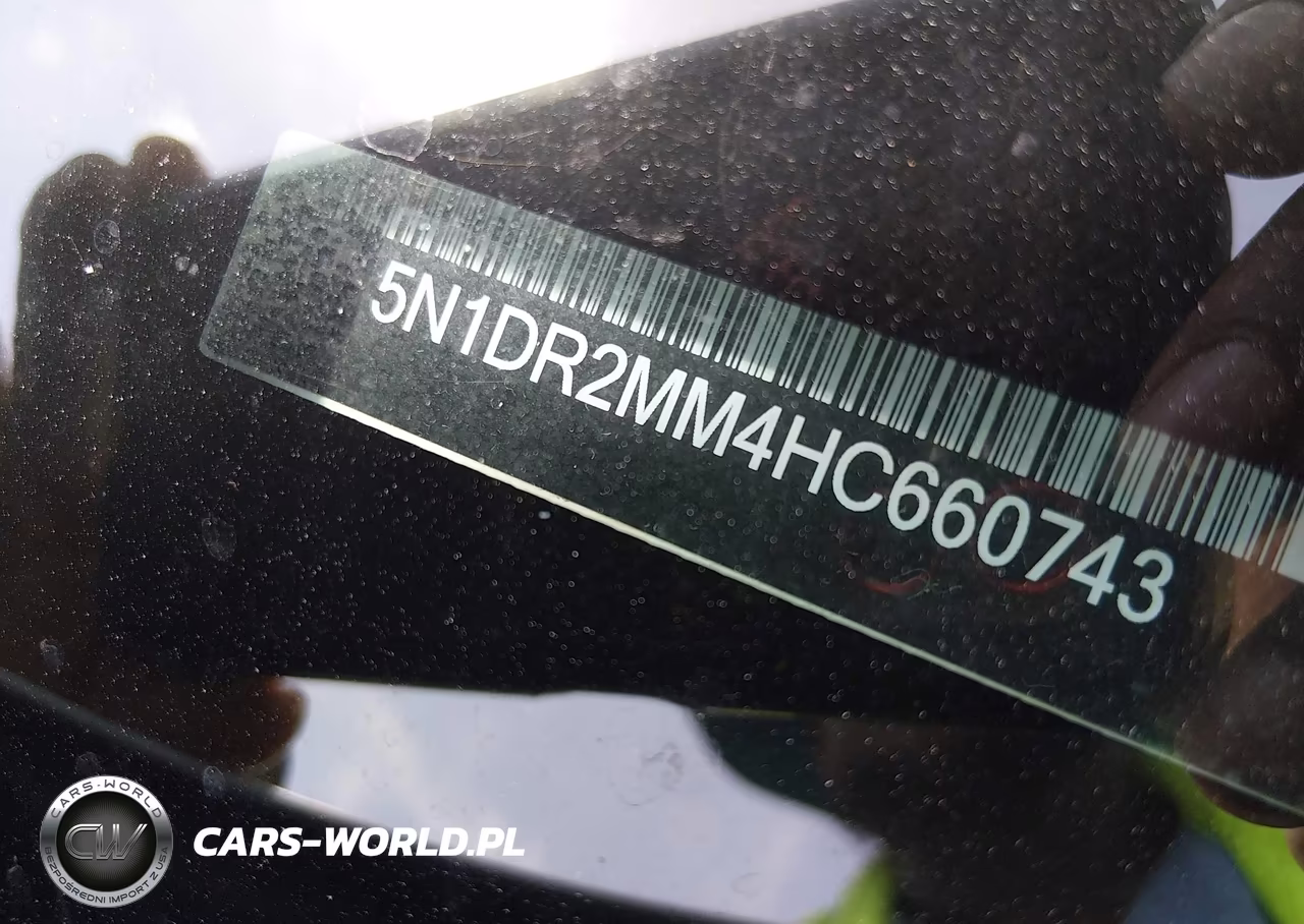 2017 Nissan Pathfinder S VIN:5N1DR2MM4HC660743 - 9