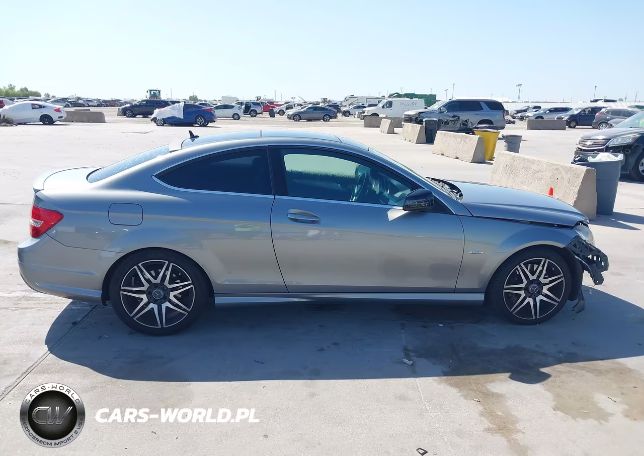 2014 Mercedes-Benz C 250 VIN:WDDGJ4HB7EG277760 - 13