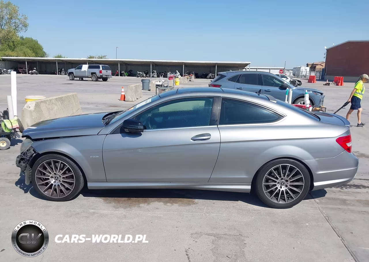 2014 Mercedes-Benz C 250 VIN:WDDGJ4HB7EG277760 - 14