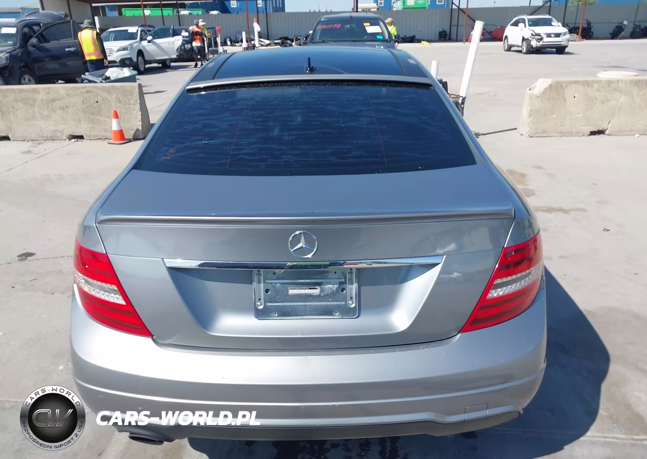 2014 Mercedes-Benz C 250 VIN:WDDGJ4HB7EG277760 - 16